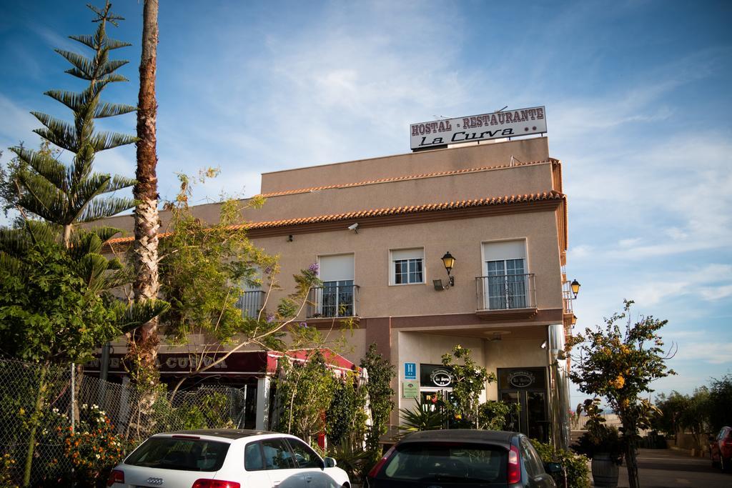 Hostal Restaurante La Curva Adra Extérieur photo